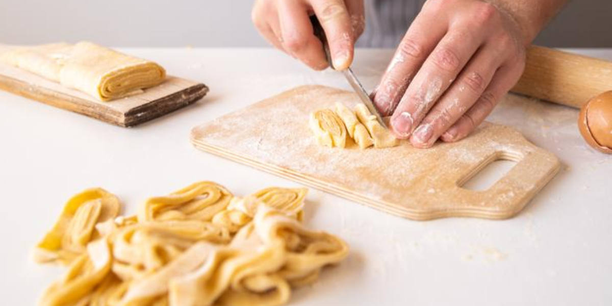Massas Caseiras: O Guia para Fazer Talharim, Ravioli e Nhoque em Casa